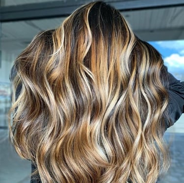 #HairByPaulineMarie #DesertGlow #GlamHair #LuxurySalon #IndianWellsHair #BehindTheChair 