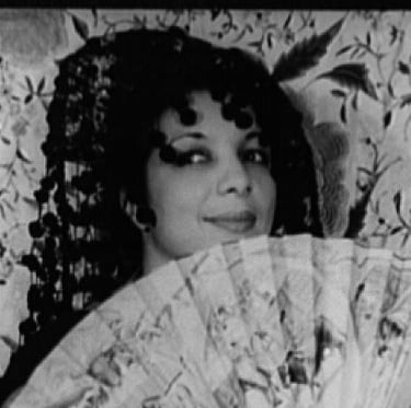 Evelyn Dove all round British entertainer