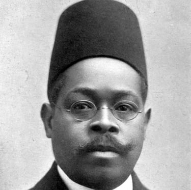 Photo of Duse Mohamed the journalist.