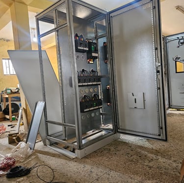 Panel work at warehouse