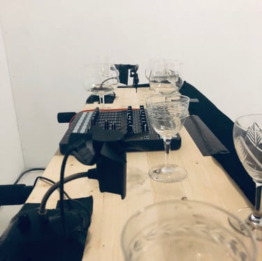 Music for Eight Glasses and Two Fans
