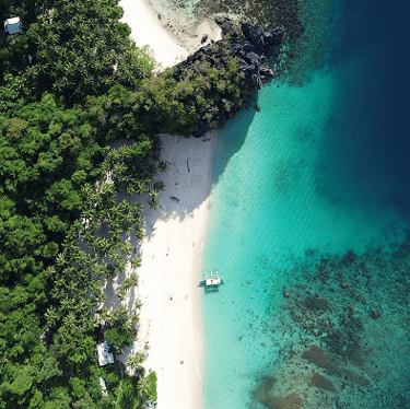 playa paradisiaca vista desde arriba