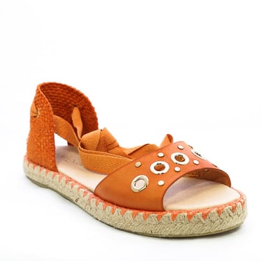 Fotografía de producto de calzado realizada por Salcedo Agencia en Murcia.