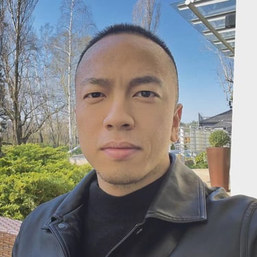 Yifeng Qin