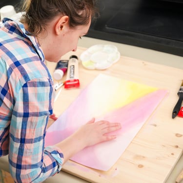 bts behind the scenes of artist saara tani painting  art