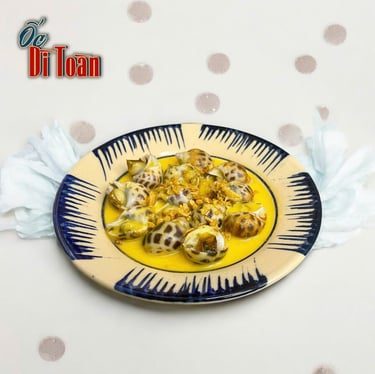 Ốc hương bơ tỏi tai Ốc Dì Toàn - Quán ngon quận Bình Thạnh