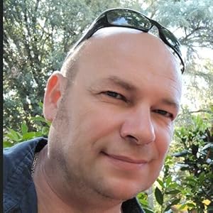 Luca Miratelli auteur