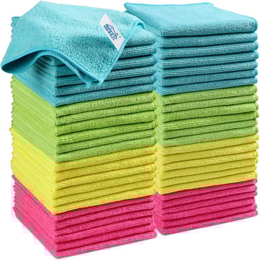 Set of washable microfiber cloths