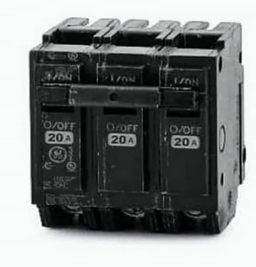 a circuit breakered circuit breakered circuiting device