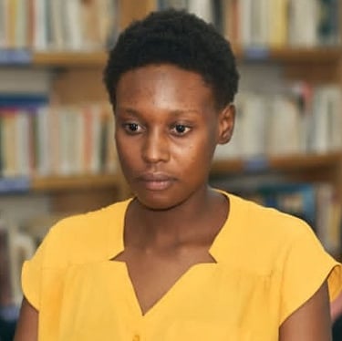 Photo Nathalie Larose, la première gagnante du concours de poésie