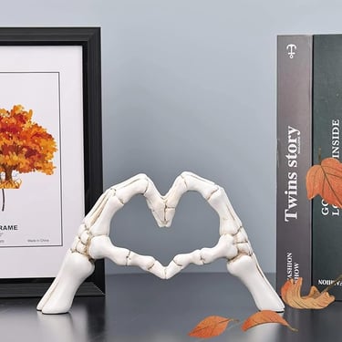 Resin skeleton hands forming a heart shape, Gothic Halloween decoration and romantic figurine