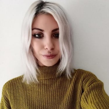 la co-founder e art director di plasma concerti 