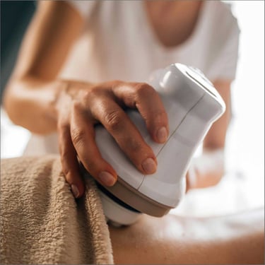 tratamiento de belleza con aparatos holistico y natural en ibiza