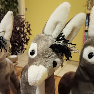 Peluche ane unique et rigolote