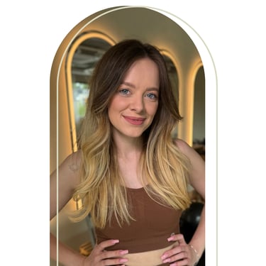 Instruktorka pilatesu na reformerach