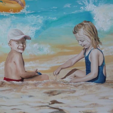 Fresque murale: deux enfants jouent avec le sable d'une plage. Tournus (71).