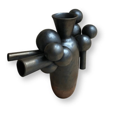 Ceramic vessel, Irene de Vilder, smoke fired. 