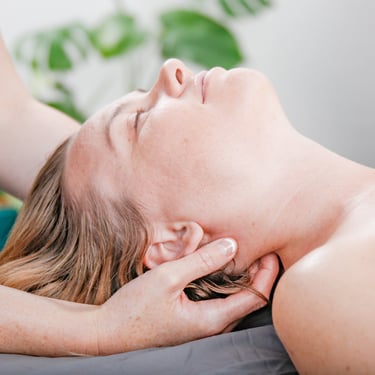 Massage therapy for pain relief 