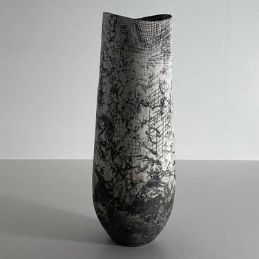 Black and white vase with modern textural pattern
