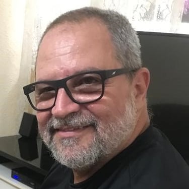 imagem do prof wanderley