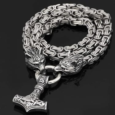 Men Viking Wolf Head Pendant Necklace . Heavy Duty Stainless Steel Chain