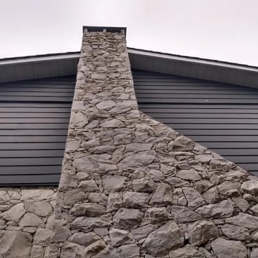 Lime stone new build facing Montreal 2023/Nouvelle construction en calcaire face à Montréal 2023