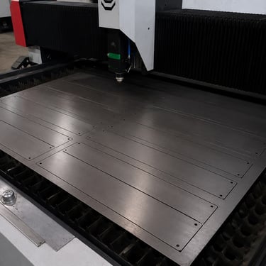 Corte láser de lámina metálica de precisión para fabricación industrial en León Guanajuato.