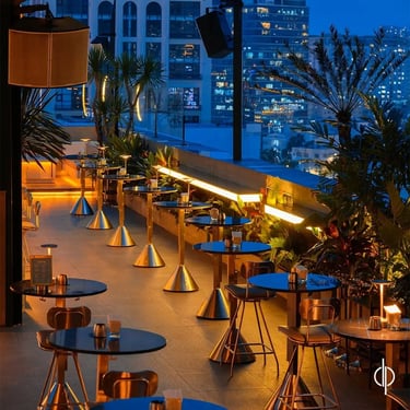 Zion Sky Lounge & Dining Ho Chi Minh Vietnam Saigon Standing Tables with High Chair