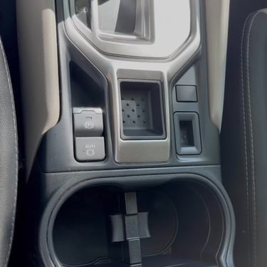West Orange Detailed Cupholder
