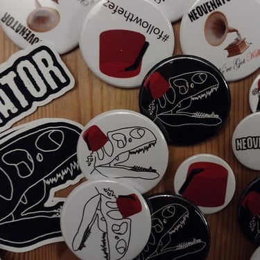 Neovenator Badges