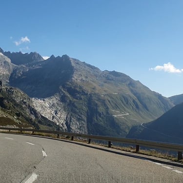 Views along the Grimsel Pass