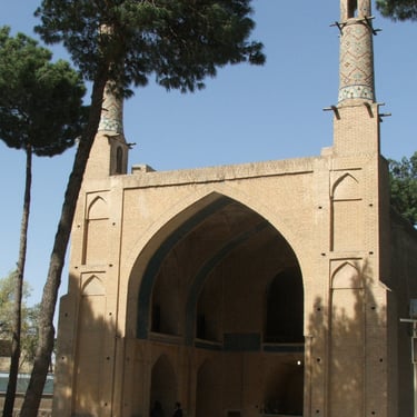 Shaking Minarets, Isfahan