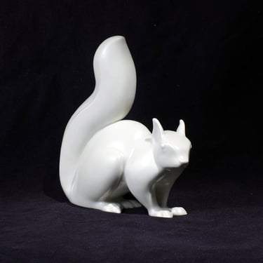 Armand Petersen - écureuil - manufacture Bing et Grondahl