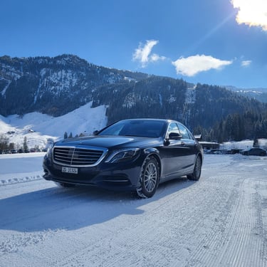 Limousine Mercedes S Class