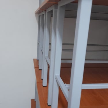 Sorozatgyártott fémpadok, tartós és minőségi kivitelezés az Arton Steel műhelyéből