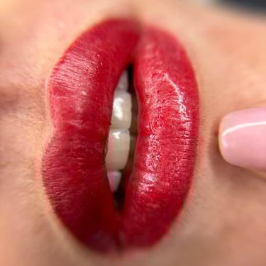 micropigmentacion-labios-efecto-acuarela-madrid-lips