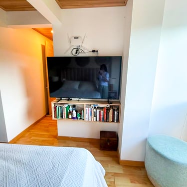 Alcoba principal de la casa dúplex en venta en Amagá Antioquia.