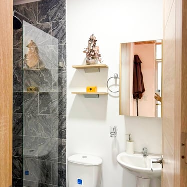 Baño de casa dúplex en venta en Amagá Antioquia