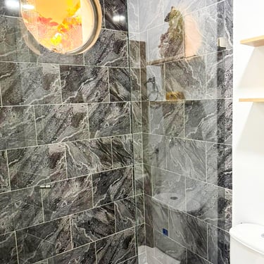 Baño de casa dúplex en venta en Amagá Antioquia.