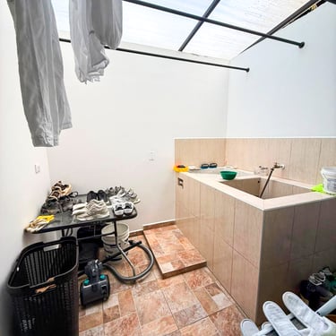 Zona de ropas de casa dúplex en venta en Amagá Antioquia.