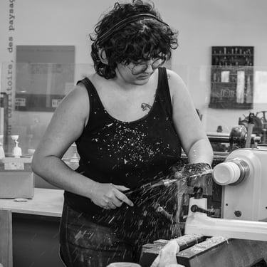 Lilou Voisinne tourneuse sur bois