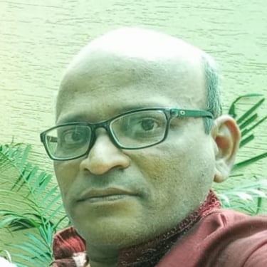 Review about Old age home by a senior man