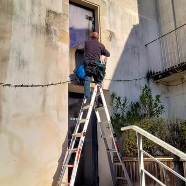 lavage-de-vitres-a-saint-saviniens-charente-vitre-net