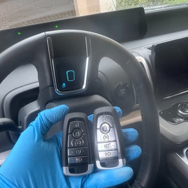 2025 Ford Expedition program fob with OEM Dealer Tool