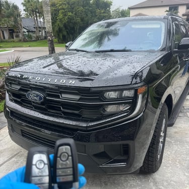 2025 Ford Expedition program fob with OEM Dealer Tool