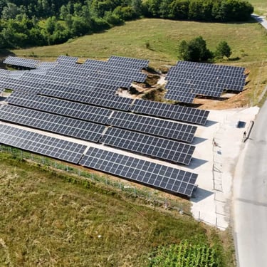 Solarni paneli na planini