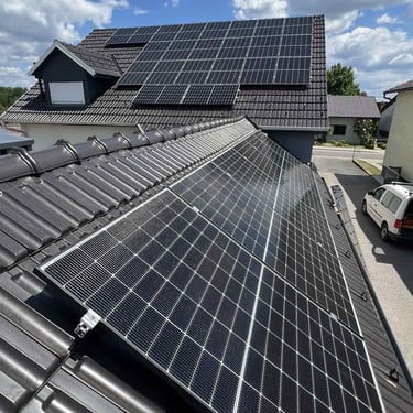 solarni paneli na krovu crep Beograd Srbija