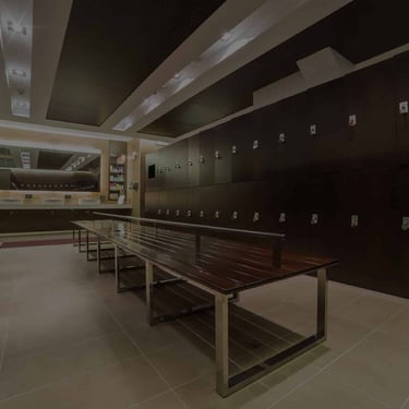 Nick Club Padel locker room