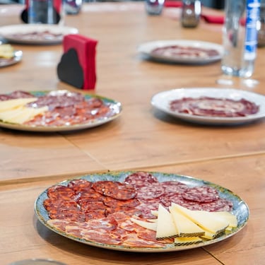 Lunch platter with Mediterranean dishes at padel training camp restaurant
