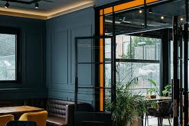 Nick Club Icon Restaurant Interior